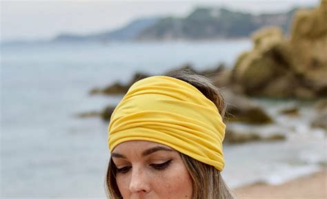 The 6 Best Yoga Headbands For a Sweatless Practice